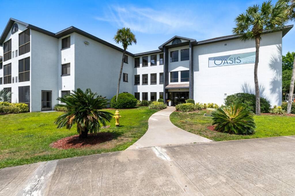 Oasis 203 - Symmetry & Serenity Titusville Extérieur photo